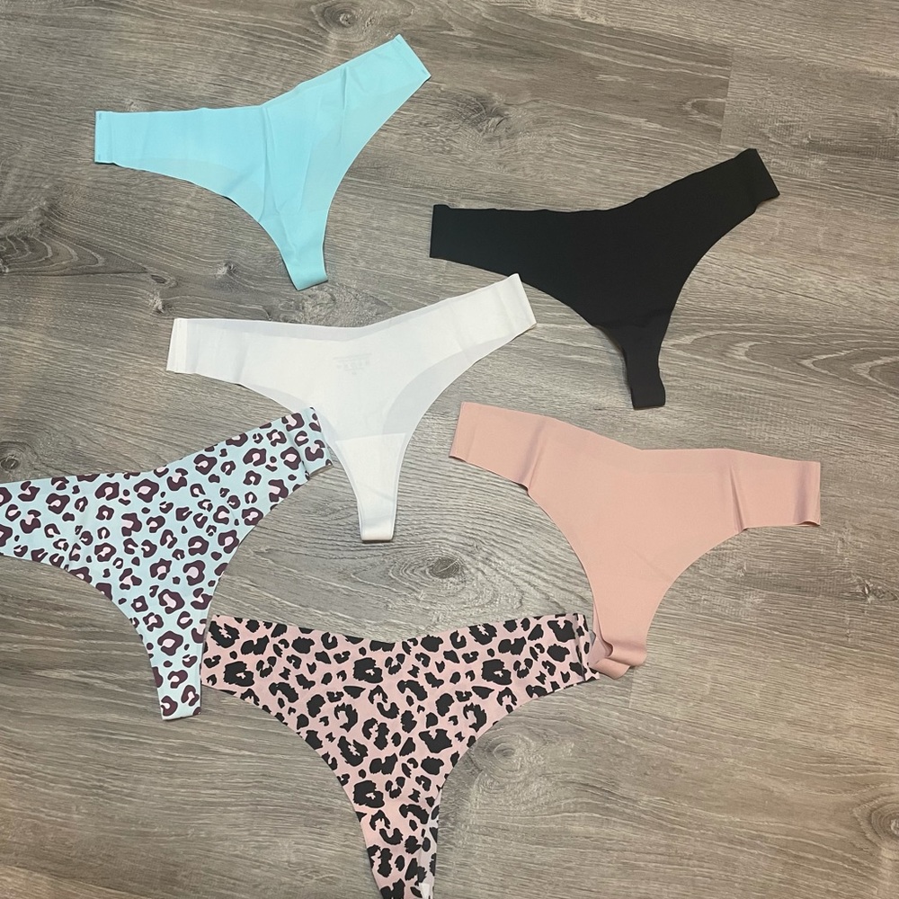 SHEIN thong underwear set